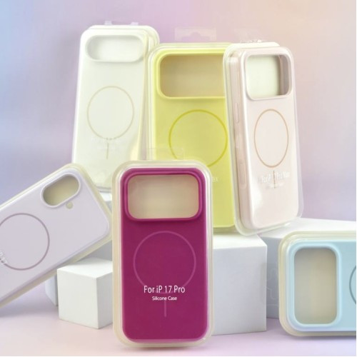 Чохол Silicone Case with MagSafe for iPhone 17 Antique white